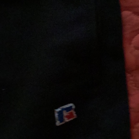 Closet clear out Men gym shorts - Picture 2 of 3